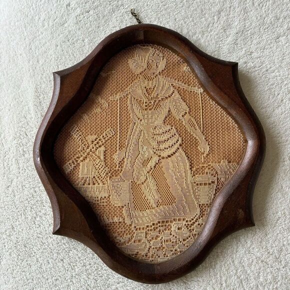Vintage MCM White Lace Working Woman Wood Silhouette Framed hanging Wall Decor - Picture 2 of 7